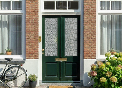 Isolierende und sonnenbeständige statische Fensterfolie HR++ – Blendschutz – Rand 